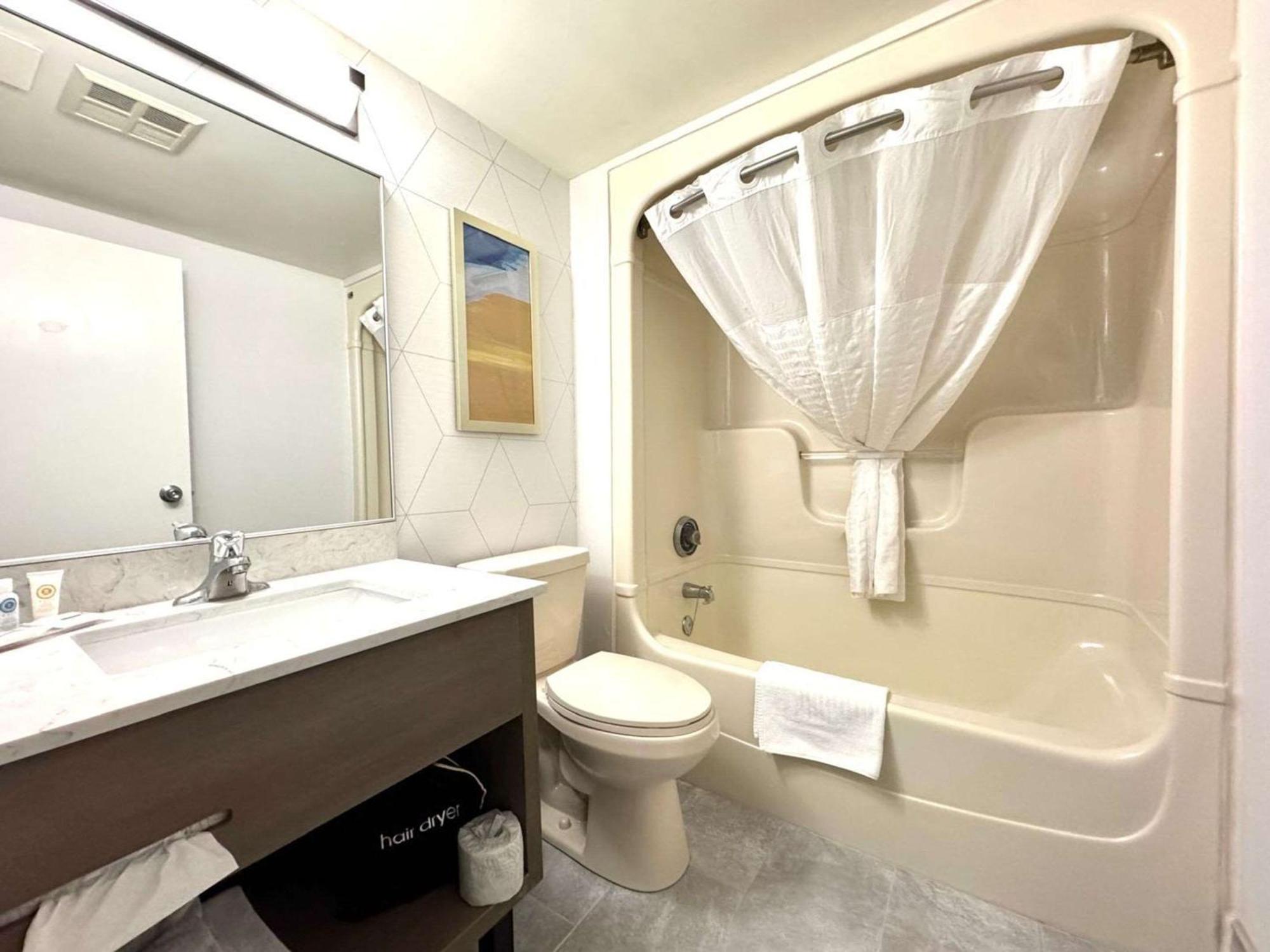 Comfort Inn Sainte-Catherine Eksteriør bilde