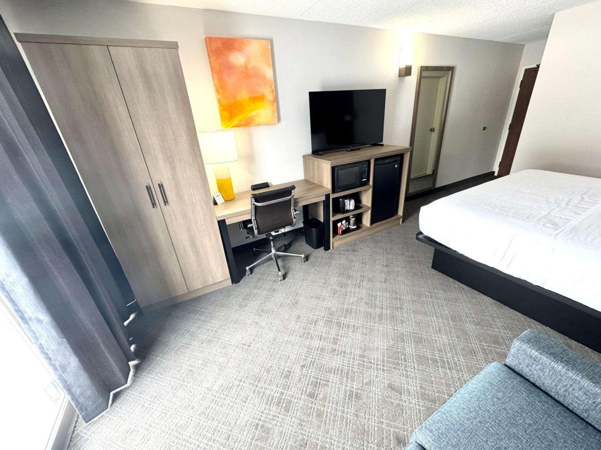 Comfort Inn Sainte-Catherine Eksteriør bilde