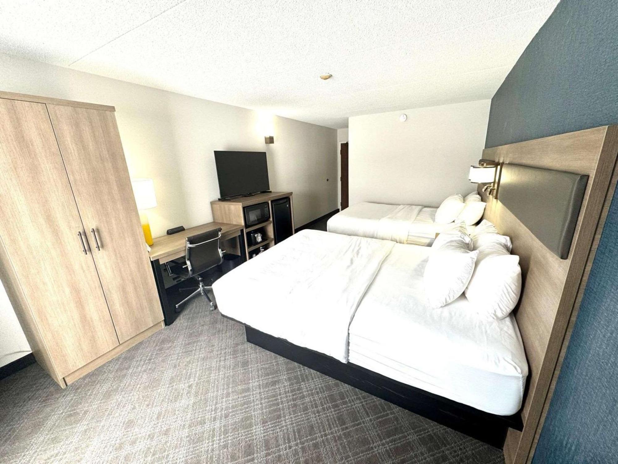 Comfort Inn Sainte-Catherine Eksteriør bilde