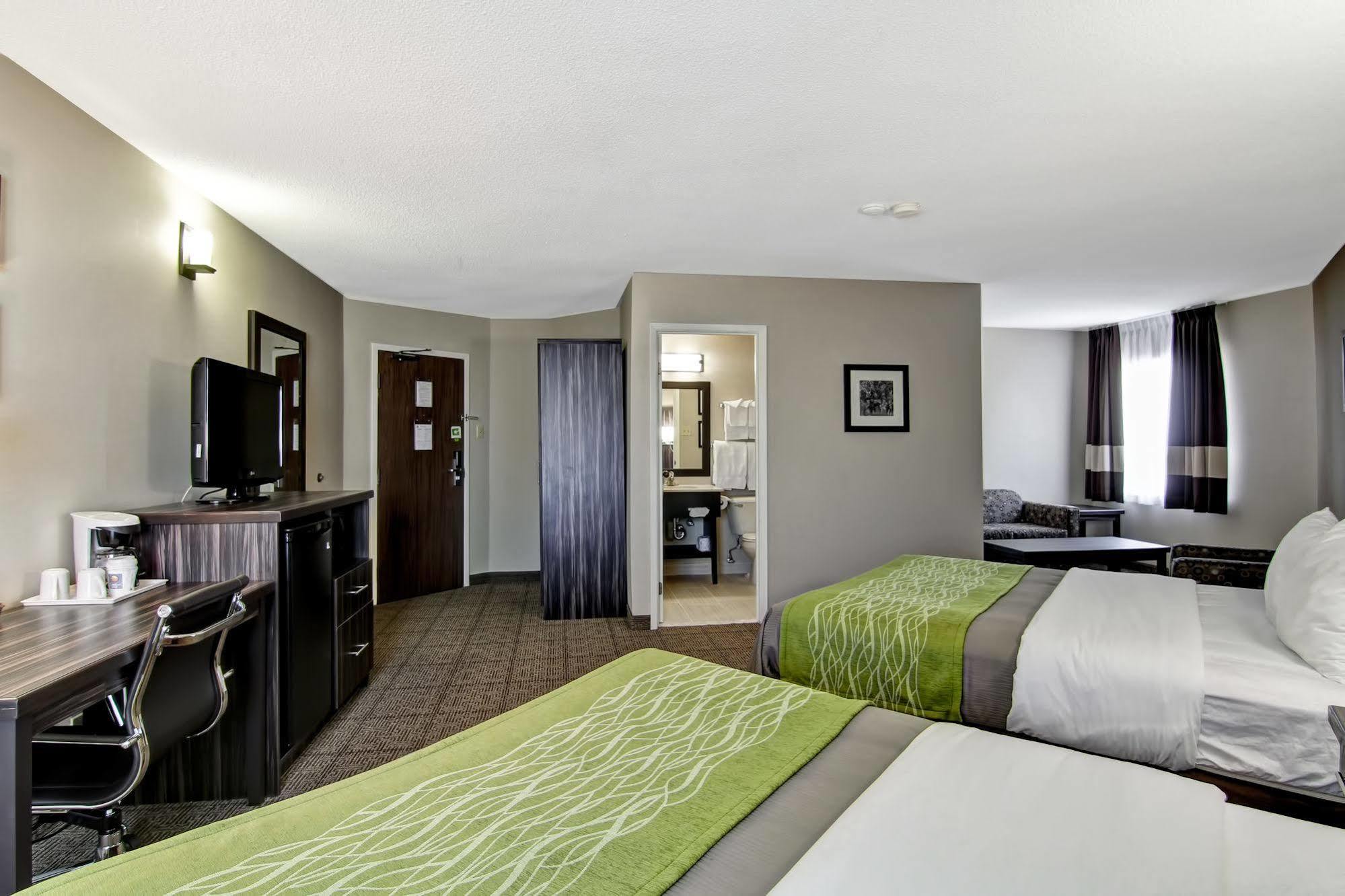 Comfort Inn Sainte-Catherine Eksteriør bilde